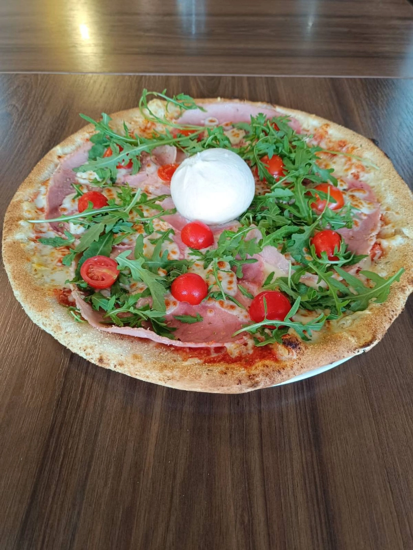 Pizza Pizzeria Briksen Bled